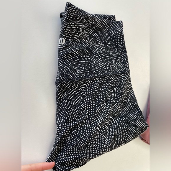 2 pairs Align leggings high rise (can sell separately) - Picture 3 of 6